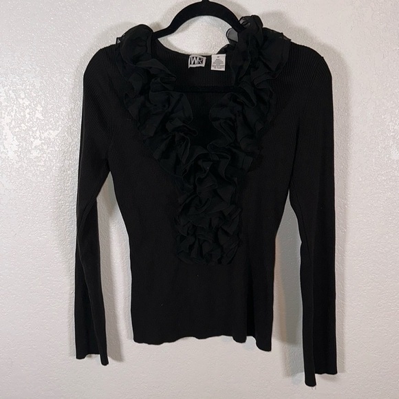 WR Black Ruffle Ribbed Top Zipper Detail Silk Blend Size Medium - Picture 2 of 7